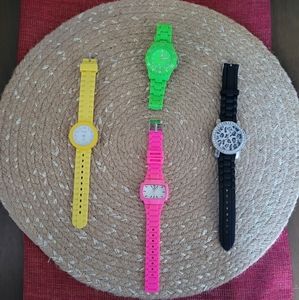 Watches with a rubber band